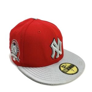 New York Yankees red hat size 7 new era